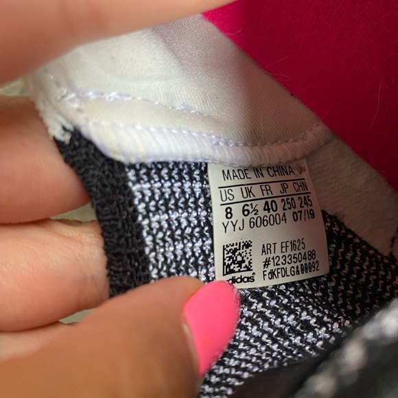 Adidas Running Shoes- Size 8 women / 6.5 men - Picture 4 of 8